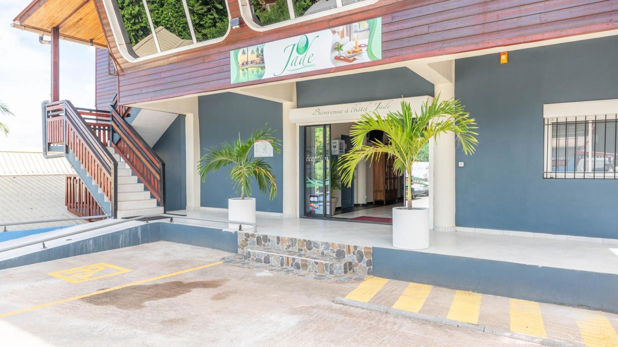 Jade Hotel And Spa Bandrele Exterior foto